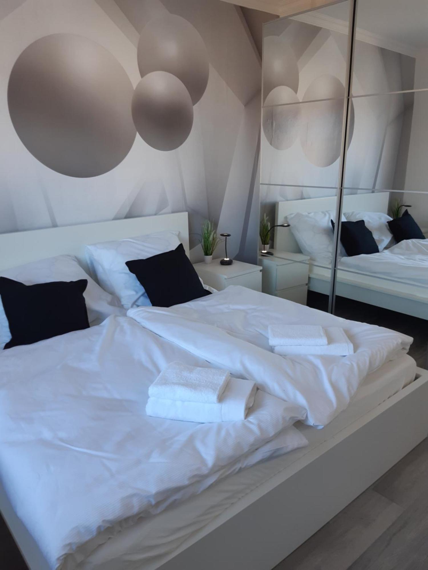 D&B Staycation Ferienpark Niedenstein المظهر الخارجي الصورة